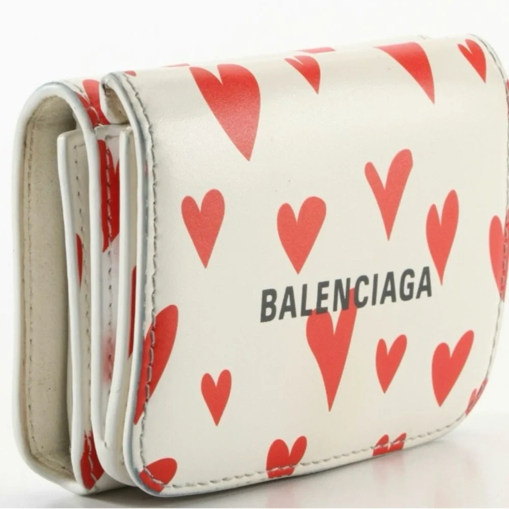 Balenciaga Red Heart Women's Bag - Picture 2 of 5
